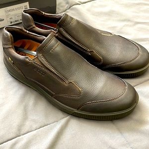 Ecco Bradley slip ons. Coffee 12-12.5